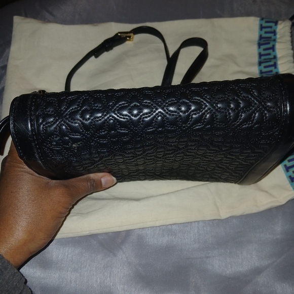 Tory Burch Black Quilted Crossbody Bag - Picture 7 of 13